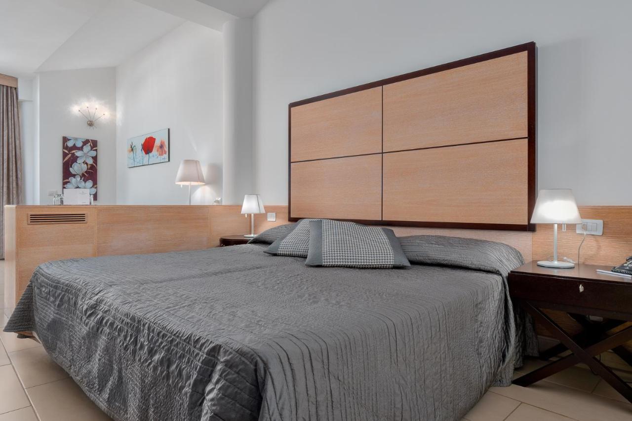 Comfort Double or Twin Room Sea View Main Building